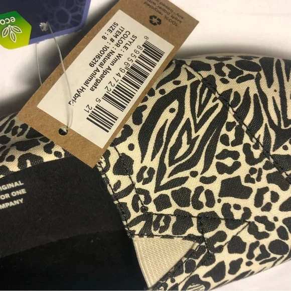 TOM’S ALPARGATA WOMEN’S LOAFERS - Picture 11 of 14